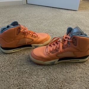 Jordan Sneakers in Orange and Blue